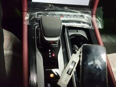 Hongqi H5 PHEV 130 Super Hybrid Edition - фото 16