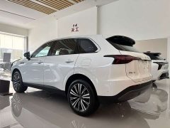 Hongqi HS6 PHEV 240 Smart Hybrid Edition - фото 9