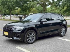 Audi Q5L 40T luxury and dynamic - фото 2