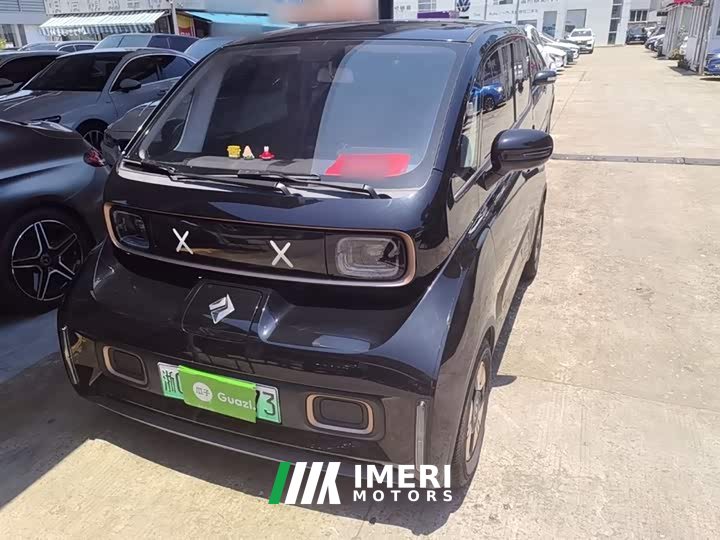 Baojun KiWi EV 2022 Artist’s Light Edition ternary lithium - автомобиль из Китая