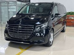 Mercedes-Benz V-Class V 300 L Long Wheelbase Luxury Edition - фото 1
