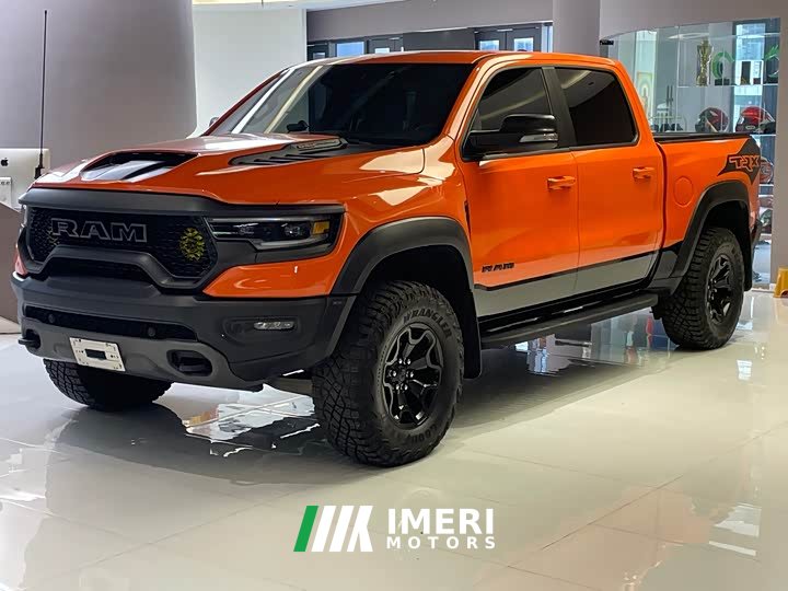 RAM Trucks 6.2T Canada Spec Edition - автомобиль из Китая