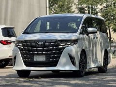 Alphard Hybrid 2.5L Exclusive Gold Edition - фото 1