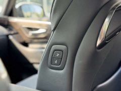 Alphard Hybrid 2.5L Exclusive Gold Edition - фото 16