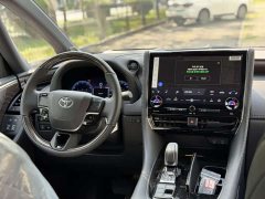 Alphard Hybrid 2.5L Exclusive Gold Edition - фото 8