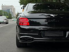 4.0T V8 S - фото 14