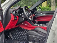 Alfa Romeo Stelvio 2.0T 280HP Veloce Ti Edition - фото 6