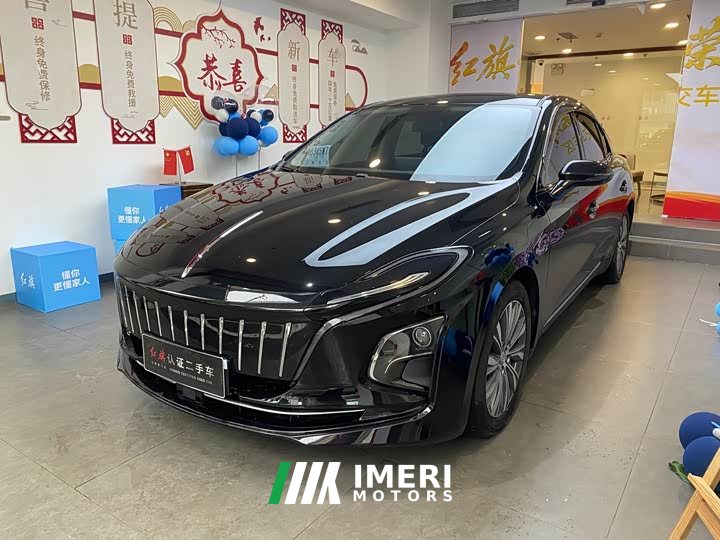 Hongqi E-QM5 2024 560km PLUS - автомобиль из Китая