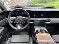 Hongqi E-HS9 460km flagship version six seats - фото 14