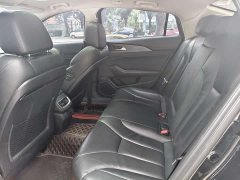 Hongqi H5 2022 Classic 1.8T Automatic Intelligent Connected Flag Edition - фото 12