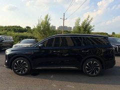 Hongqi HS7 PHEV 2024 2.0T PHEV four-wheel drive Qichang version 6 seats - фото 18