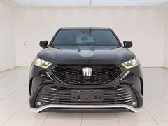 Crown Kluger 2.5L HEVAWD Edition - фото 2