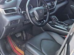 Crown Kluger 2.5L HEVAWD Edition - фото 7