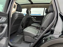Hongqi HS7 PHEV 2024 2.0T PHEV four-wheel drive Qichang version 6 seats - фото 12