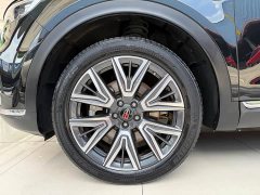 Hongqi HS5 facelift 2.0T Zhilian Qixiang four-wheel drive version - фото 19