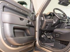 Land Rover Defender 2025 110 3.0T P400 X - фото 7