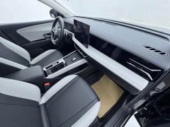 Volkswagen Jetta VS8 280TSI Automatic Supreme Edition - фото 11