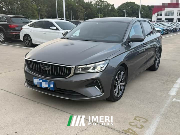 Geely Emgrand 4th Generation 1.5L CVT Elite - автомобиль из Китая