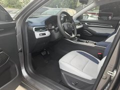 Geely Emgrand 4th Generation 1.5L CVT Elite - фото 8