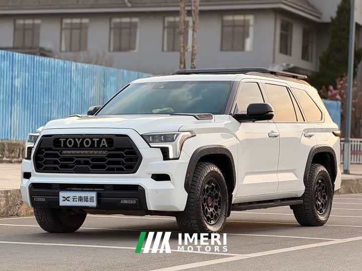 Redwood 3.5L - автомобиль из Китая