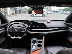 Changan UNI-V 1.5T premium - фото 13