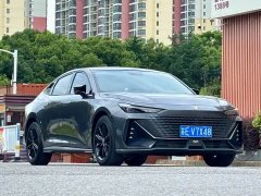 Changan UNI-V 1.5T premium - фото 2