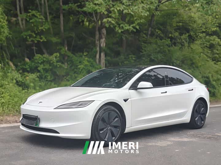 Tesla Model 3 Edition
