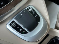 Mercedes-Benz V-Class 2021 V 260 L Long Wheelbase Luxury Edition - фото 9