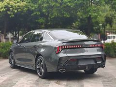 Lynk & Co 03 1.5TD DCTPlus - фото 11
