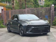 Lynk & Co 03 1.5TD DCTPlus - фото 3