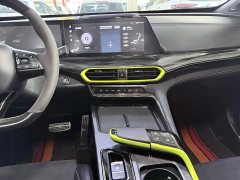 Changan UNI-T 1.5T sports version flagship - фото 14