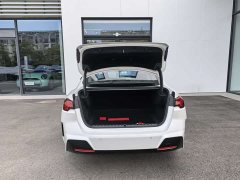 BMW 2 Series 225L M Sports Package - фото 11