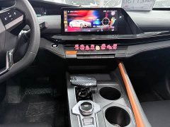 Changan UNI-V 2022 1.5T Smart Pilot Edition - фото 14