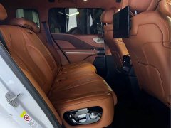 Yangwang U8 Luxury Edition - фото 6