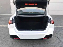 BMW 2 Series 225L M Sports Night Package - фото 9