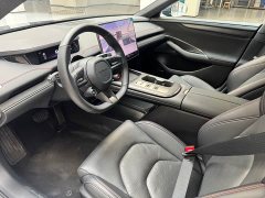 Xiaomi SU7 rear-wheel drive long-range smart driving version - фото 11