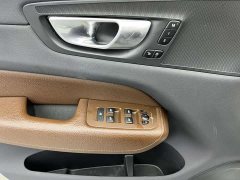 Volvo XC60 B5 AWD Luxury Edition - фото 3