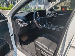 Geely Emgrand 4th generation 1.5L CVT flagship - фото 7