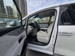 Buick GL8 Smart Edition 7 - фото 4