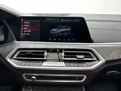 BMW X5 xDrive40i Deluxe Version M - фото 16