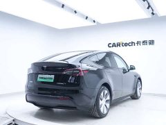 Tesla Model Y facelift rear-wheel drive version - фото 11
