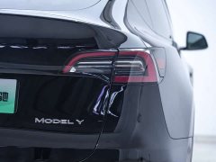 Tesla Model Y facelift rear-wheel drive version - фото 13
