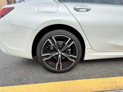 BMW 3 Series 325i M Sport Package - фото 12