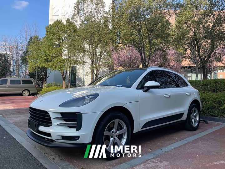 Porsche Macan 2.0T - автомобиль из Китая