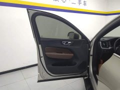 Volvo XC60 T5 four-wheel drive Zhiyi Luxury Edition - фото 7
