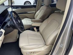 Buick GL8 ES Lu Zun 653T Exclusive Type - фото 9