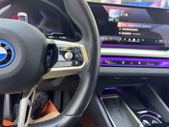 BMW i5 eDrive 35L Exclusive M Sports Package - фото 15