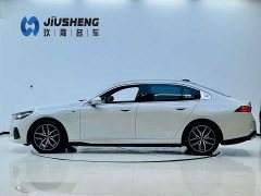 BMW i5 eDrive 35L Exclusive M Sports Package - фото 3