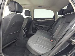 Volkswagen Passat 330TSI Elite Edition - фото 12