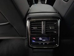 Volkswagen Passat 330TSI Elite Edition - фото 13
